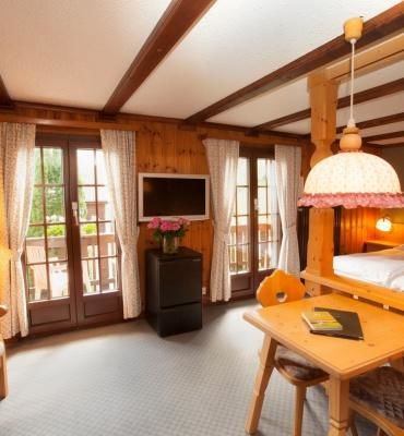 Chalet-H&ocirc;tel Aux Mille Etoiles &ndash; Junior Suite 