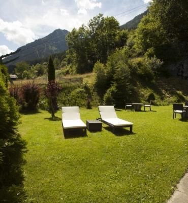 Chalet-H&ocirc;tel Aux Mille Etoiles - Exterior